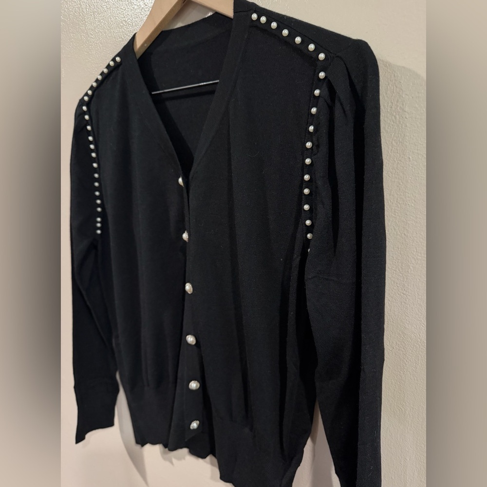 NWT Black Pearl-Embellished Women's Soft Cardigan Sweater Size Medium - Picture 4 of 6